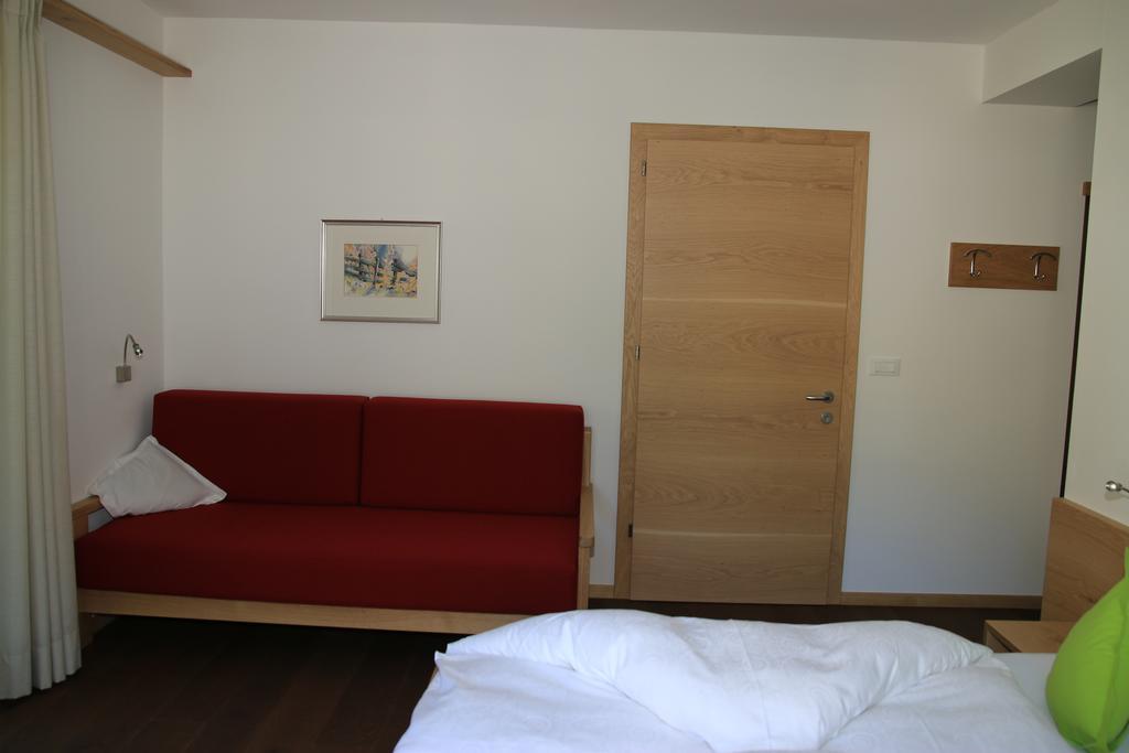 Hotel Garni Raffein à Lana Extérieur photo